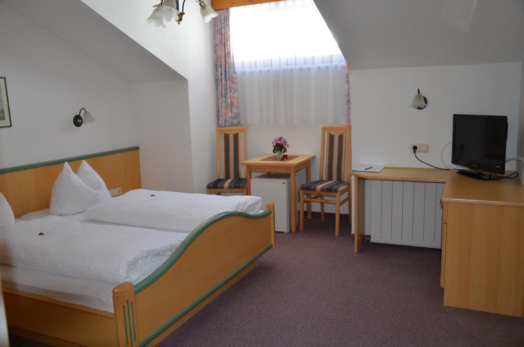 Gaestehaus Klug Bschlabs Bagian luar foto
