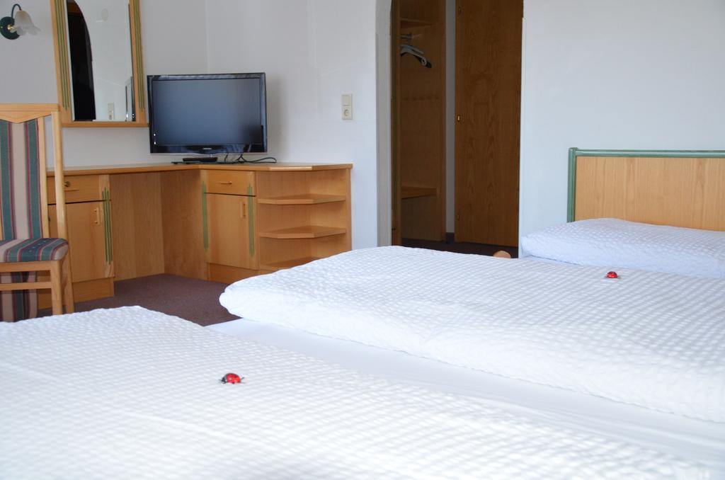 Gaestehaus Klug Bschlabs Bagian luar foto