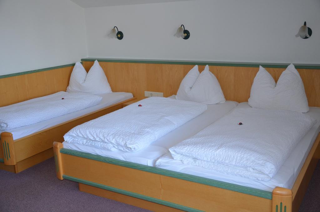 Gaestehaus Klug Bschlabs Bagian luar foto