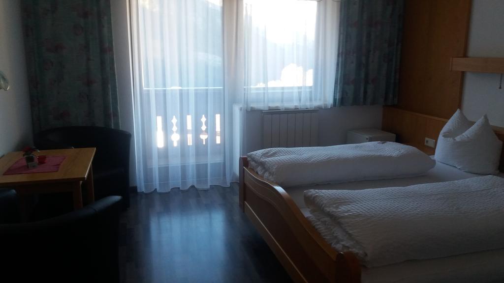 Gaestehaus Klug Bschlabs Bagian luar foto